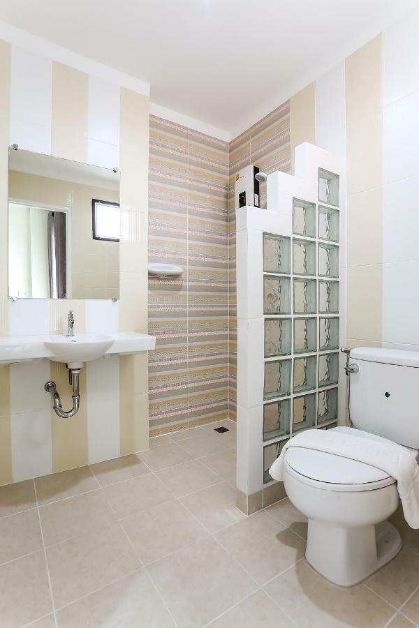 Canary House Rachawong คานารี่ เฮ้าส์ ราชวงศ์ เชียงใหม่ ภายนอก รูปภาพ
